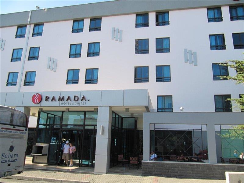 Ramada Hotel & Suites Amman Exterior foto